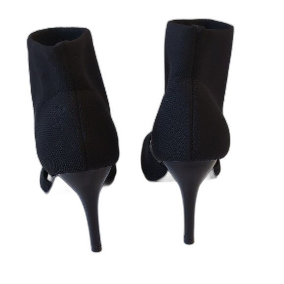 NWOT Newbella Black Stiletto Heels with Stretchy Ankle Cuff - Picture 3 of 9